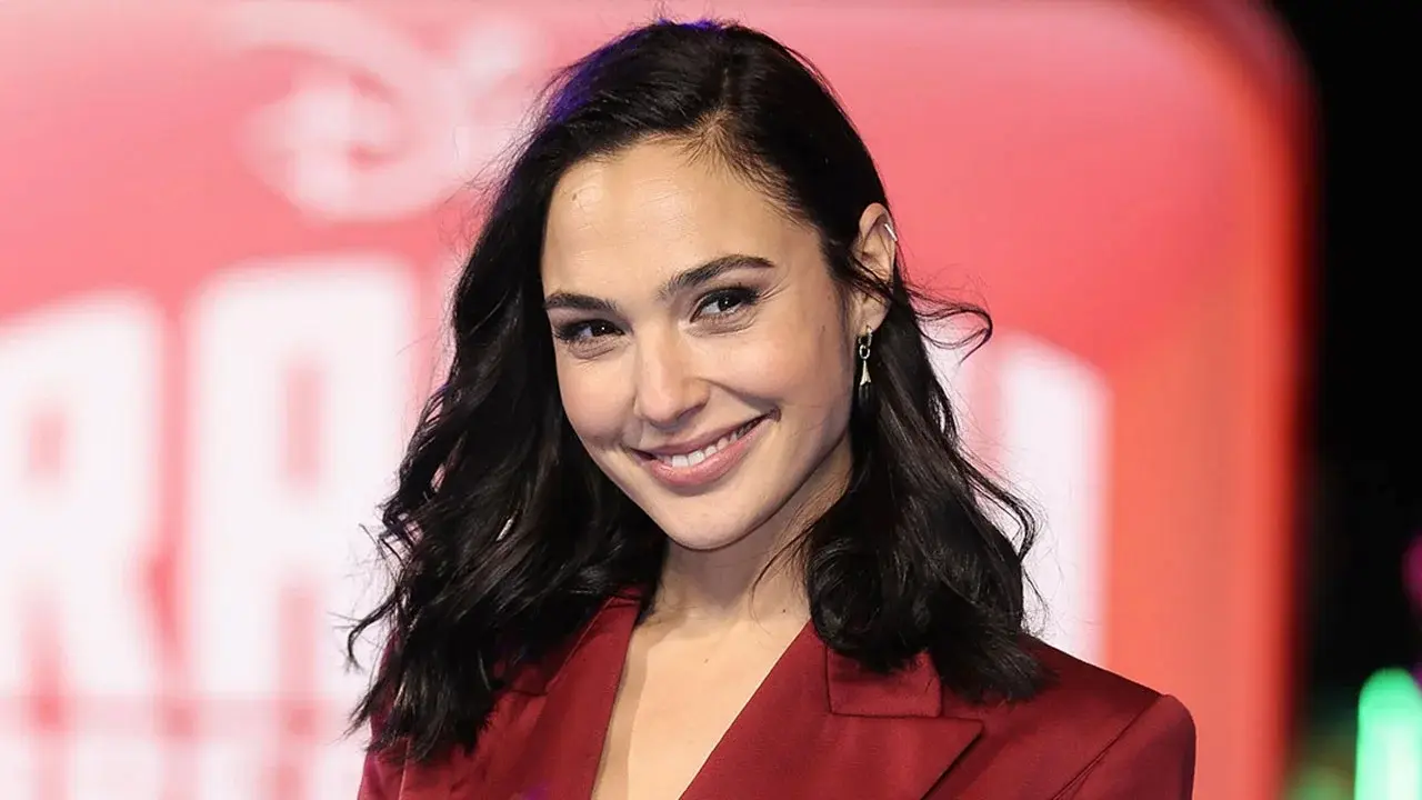 Gal-gadot-watch-collection-is-worth-$100k