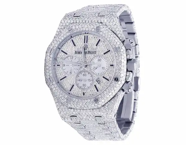 Bella-thorne-watch-collection-Audemars-Piguet-Royal-Oak-Chronograph-26320ST-Custom-VS1-Diamonds