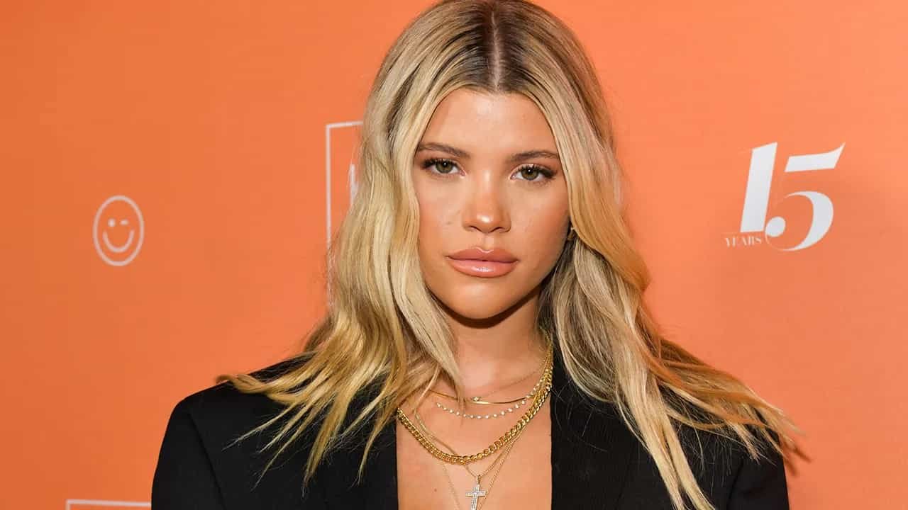 Sofia-Richie-Grainge-Watch-Collection-Is-Glorious